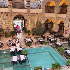 Hotel Kanuni Kervansaray Historical, Çeşme